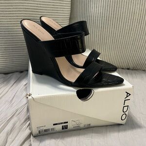Aldo Black Wedge Suede Sandals